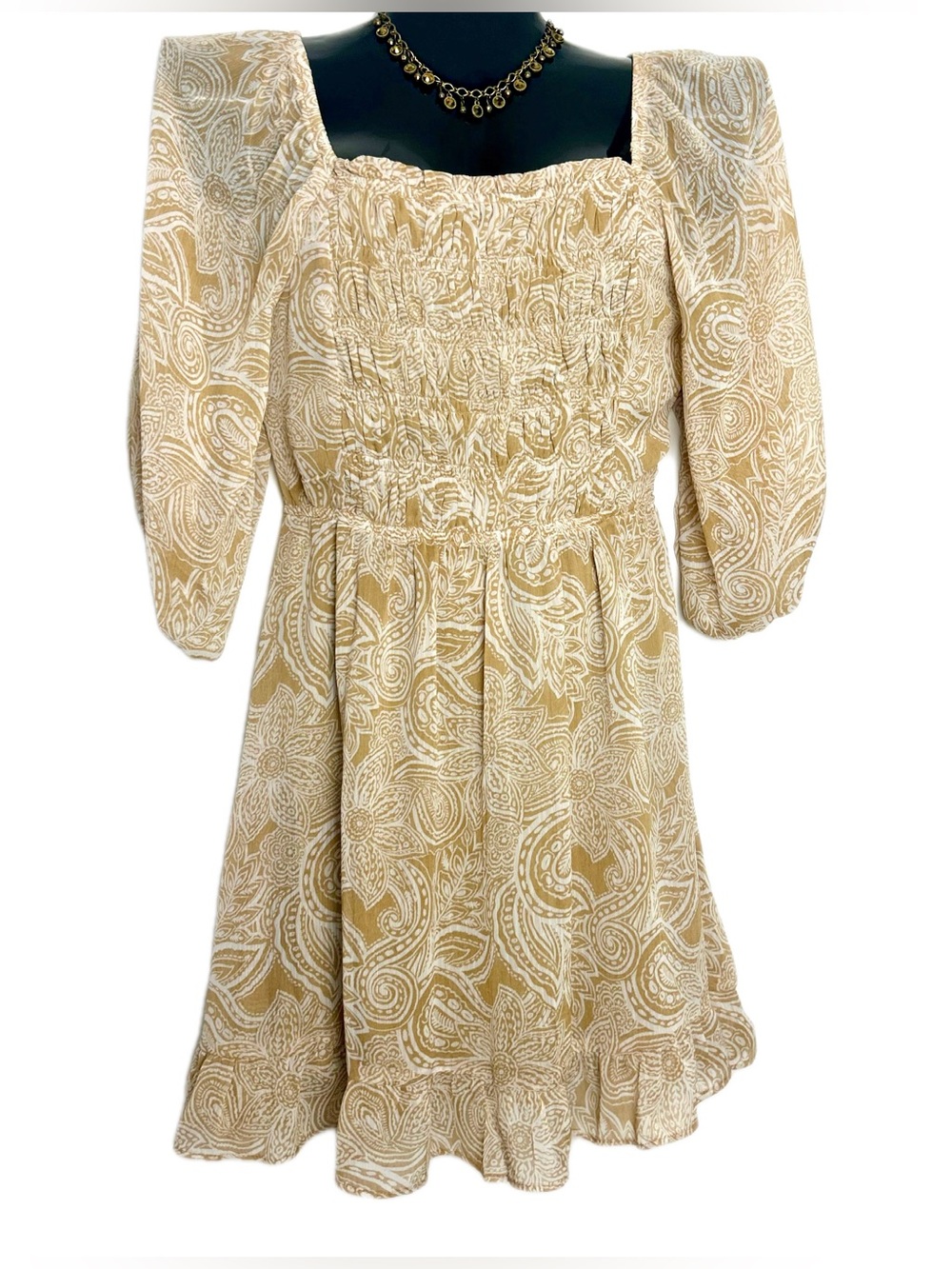 *NWOT Sienna Sky Cream Paisley Smocked Mini Dress